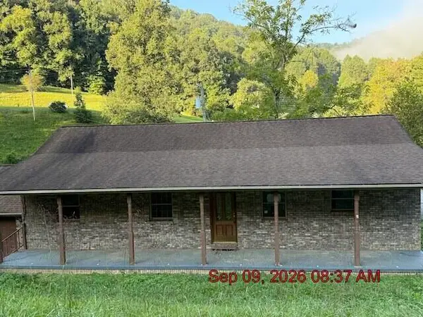 3261 3261 Highway 1344, Calvin, KY 40813