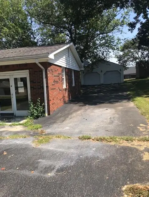 224 Country Drive, Marion, KY 42064 - #2