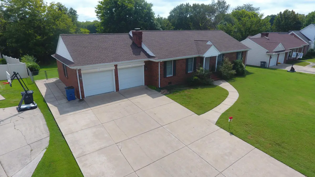 3650 N Brian Avenue, Paducah, KY 42001 - #1