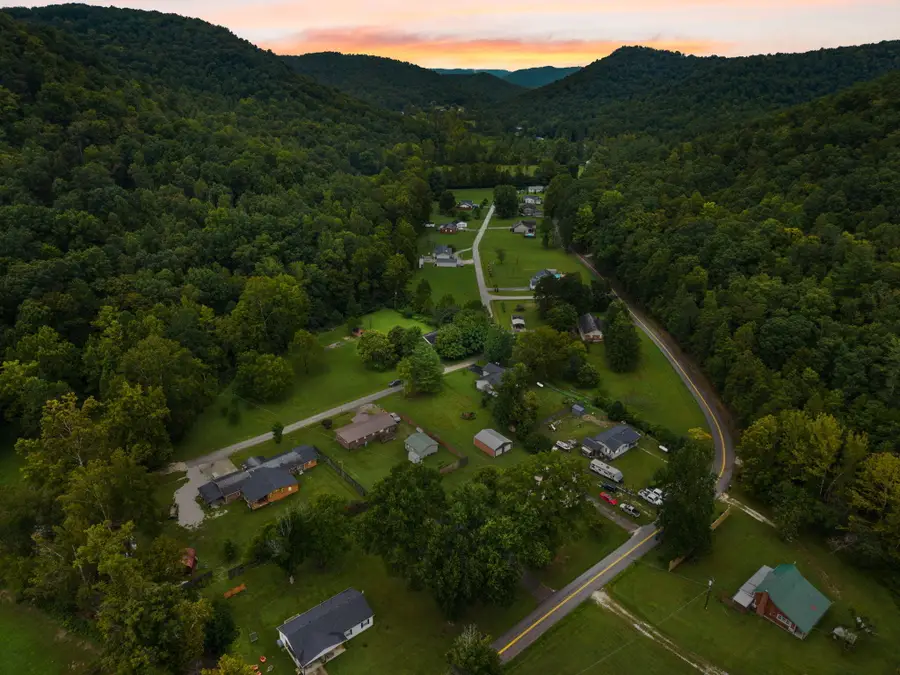 333 Sycamore Road, Stanton, KY 40380 - #2