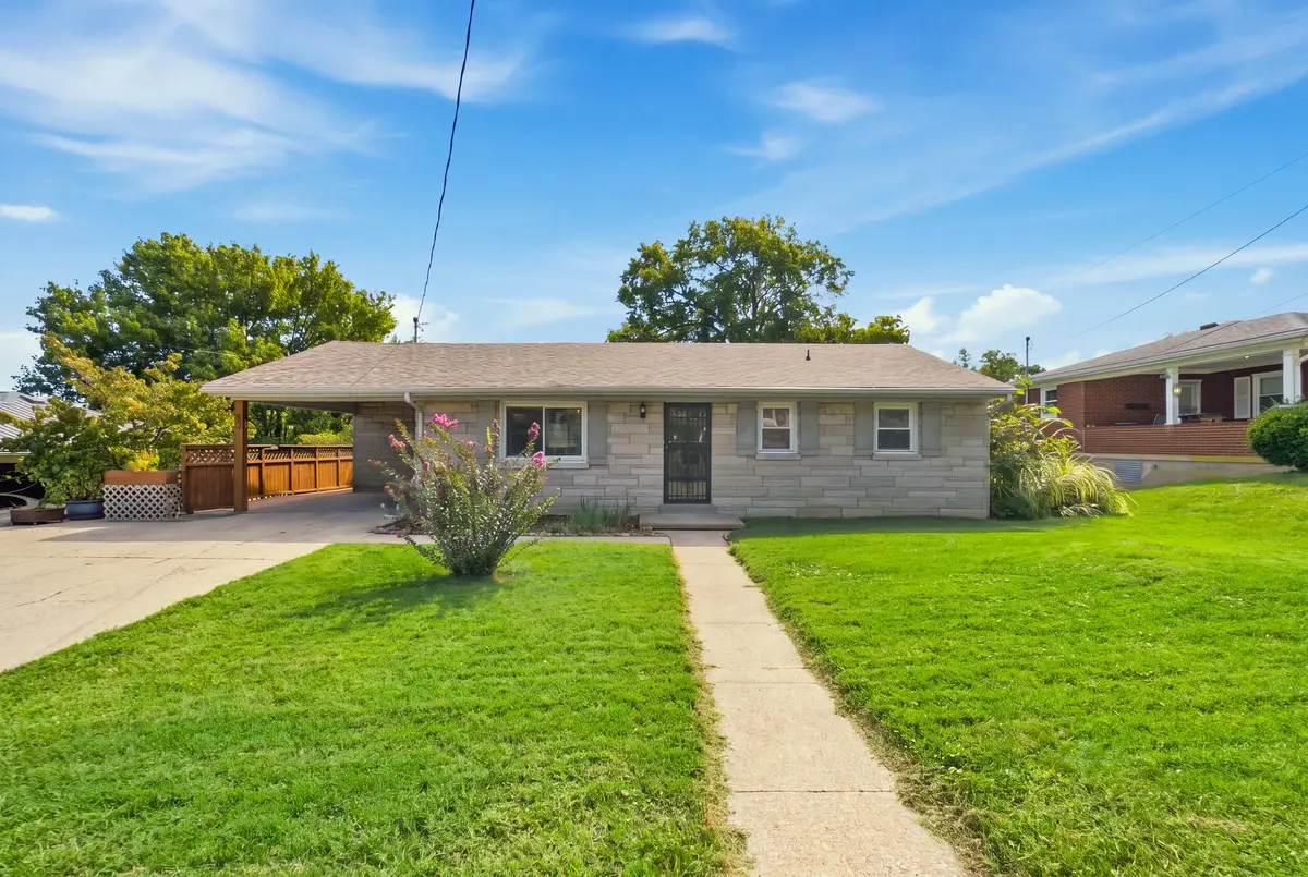 407 Clay Drive, Richmond, KY 40475 - #1