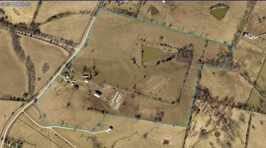 6300-B Mccowans Ferry Road, Versailles, KY 40383 - #2