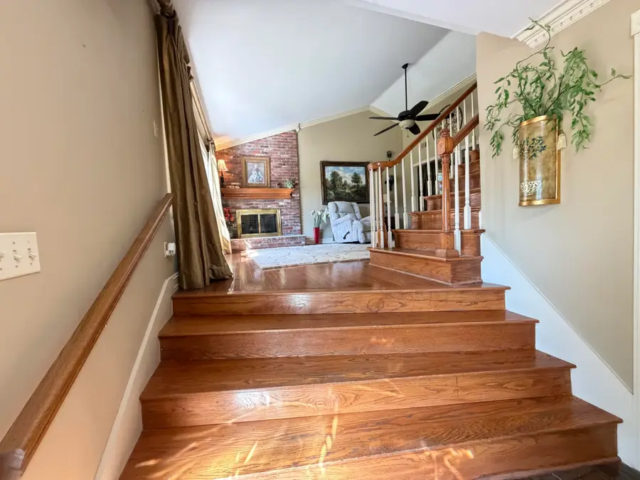 891 Woodland Hills, Harlan, KY 40831 - #2