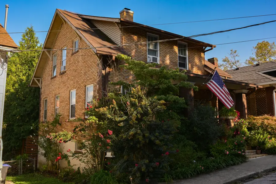 399 Ewing Street, Frankfort, KY 40601 - #3