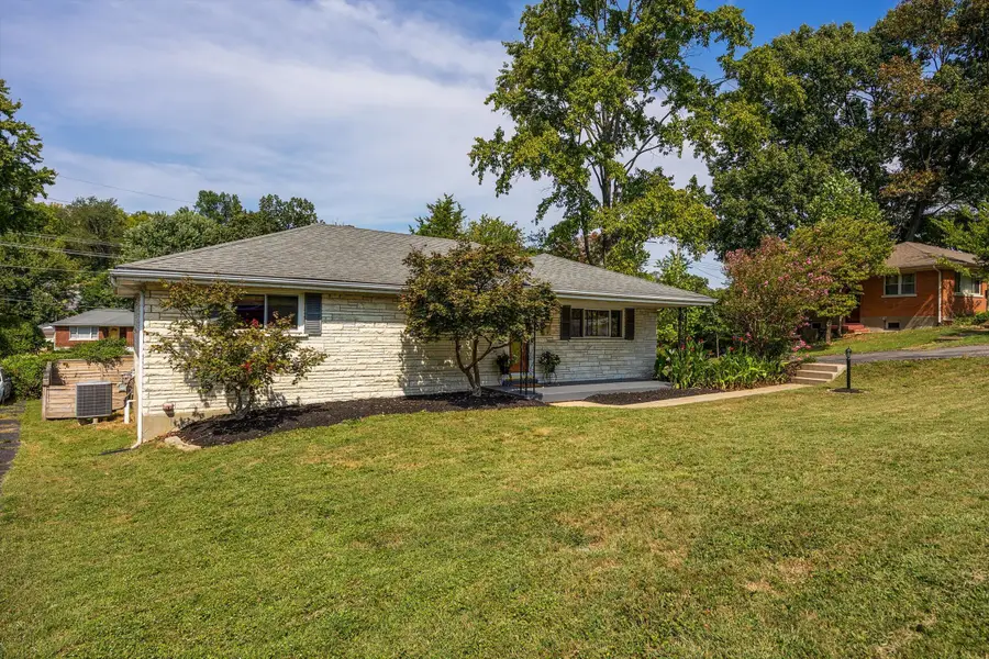 1617 Whippoorwill Road, Louisville, KY 40213 - #2