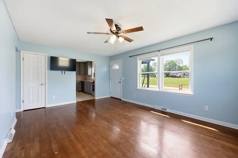 309 High Street, Harrodsburg, KY 40330 - #2