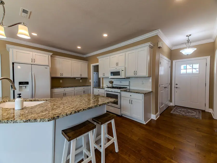 220 Hunters Ridge Drive, Paducah, KY 42001 - #3