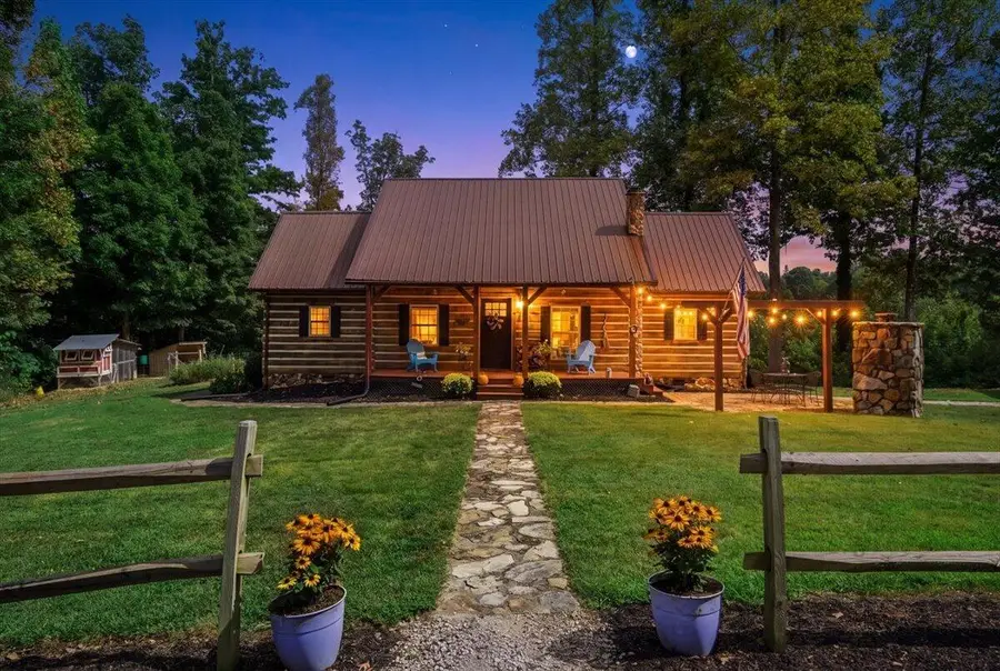 9653 Mckee Road, Irvine, KY 40336 - #2