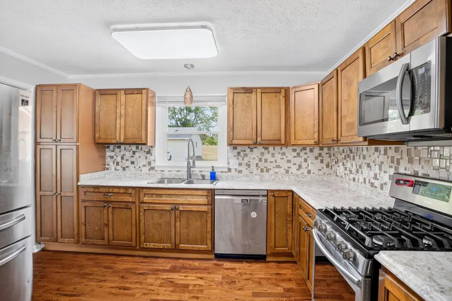 910 Sanderson Drive, Hopkinsville, KY 42240 - #2