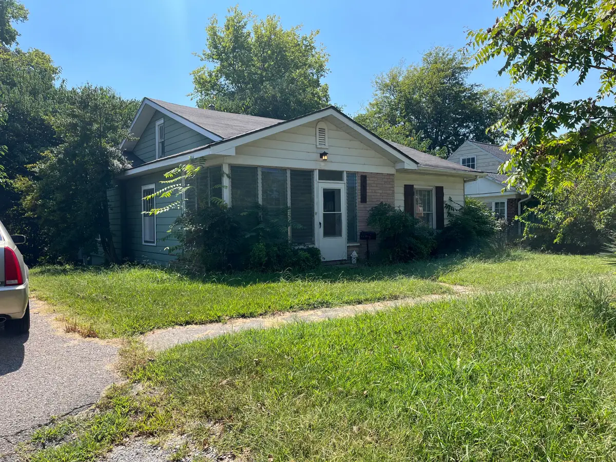 715 Magnolia Street, Hickman, KY 42050 - #1