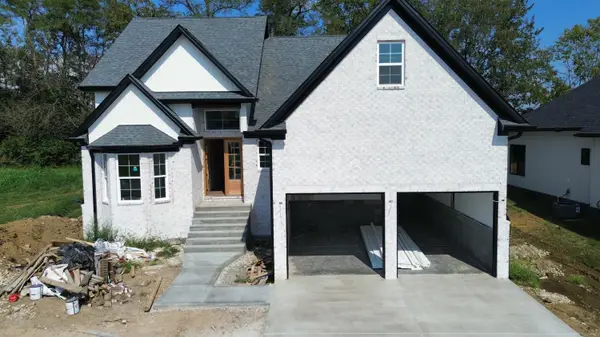 1004 Shelburne Way, Nicholasville, KY 40356