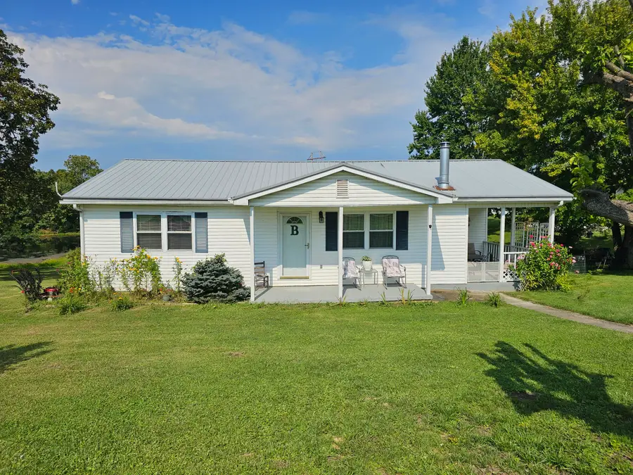 1697 Wooley Road, Flemingsburg, KY 41041 - #2