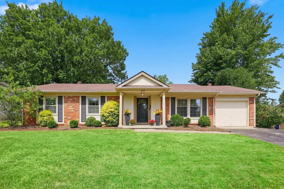 209 Melbourne Way, Lexington, KY 40503 - #1