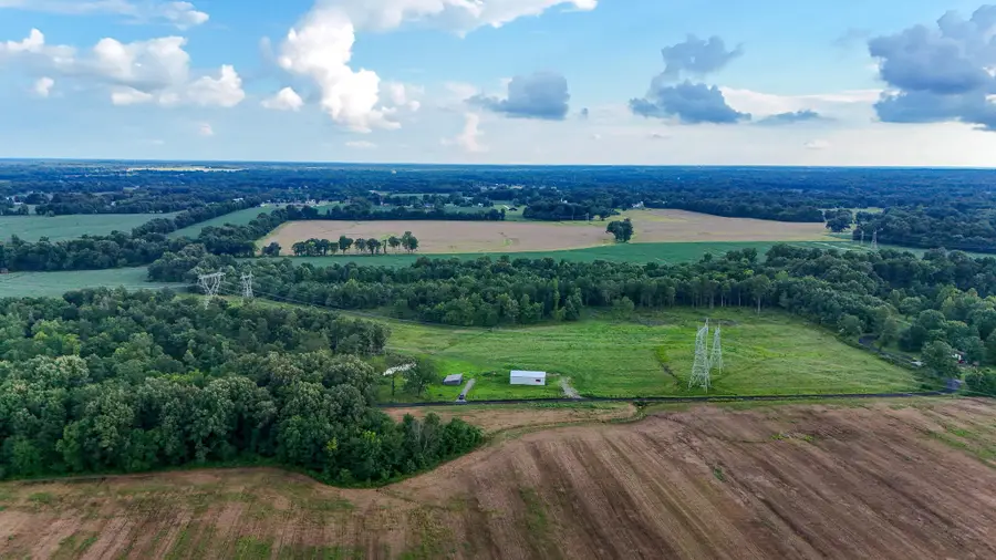 8300 Palestine School Road, West Paducah, KY 42086 - #3