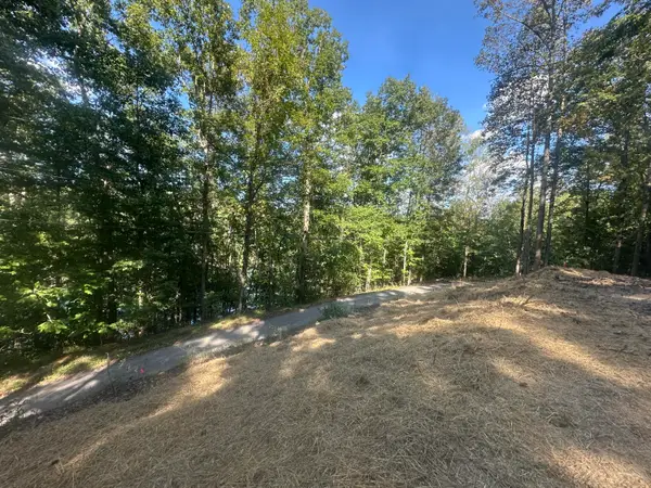 591 Rocky Branch Road, East Bernstadt, KY 40729
