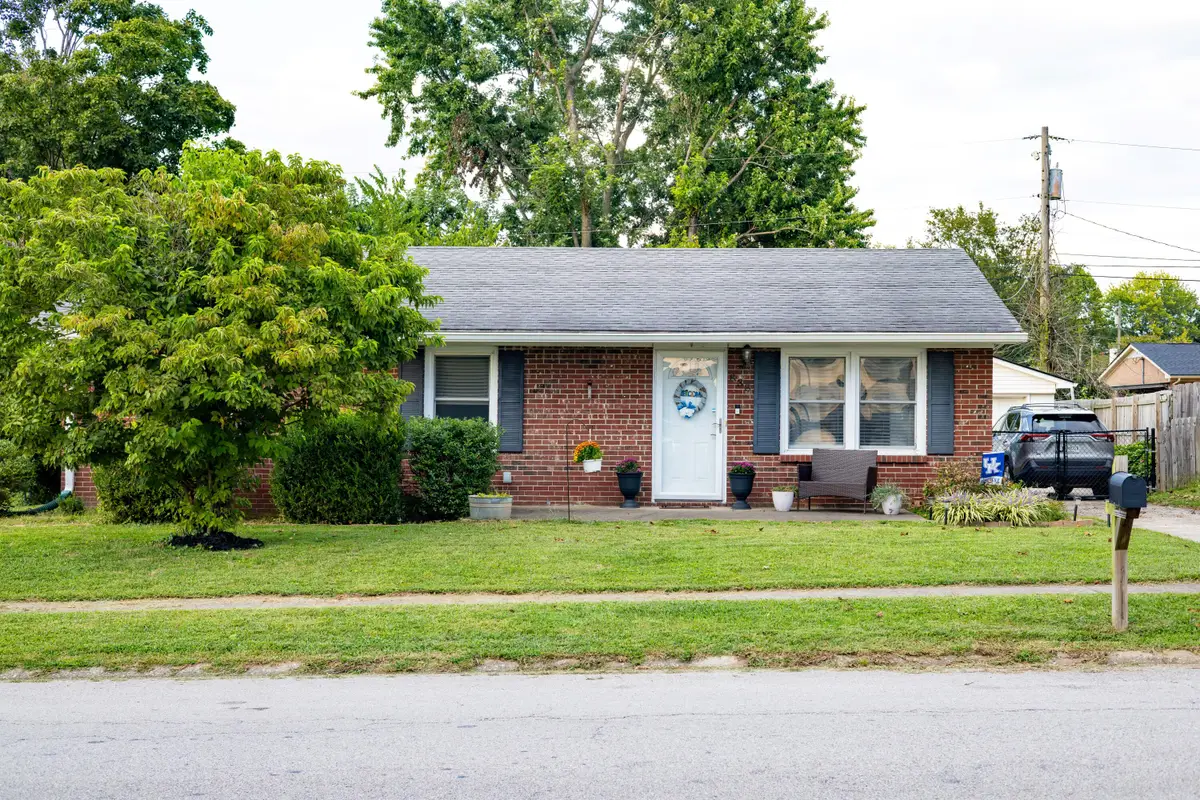 838 Mildred Street, Versailles, KY 40383 - #1