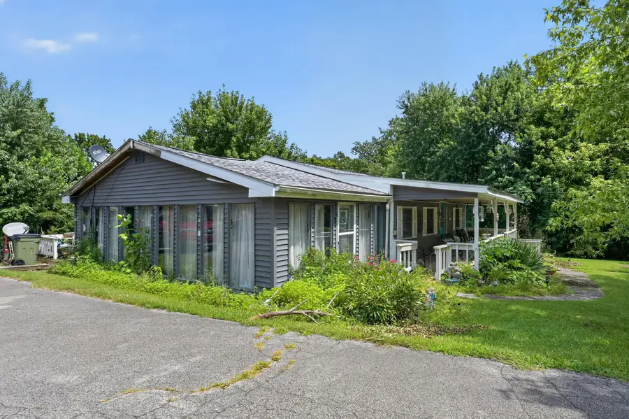 12736 Peonia Road, Clarkson, KY 42726 - #3