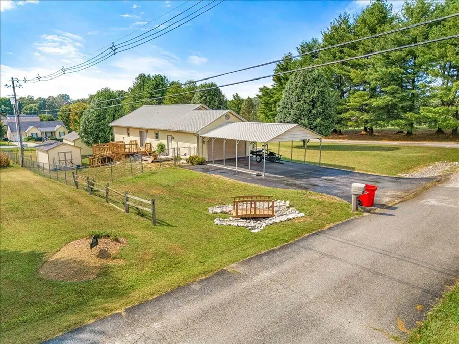 3000 Warm Springs Drive, London, KY 40744 - #3