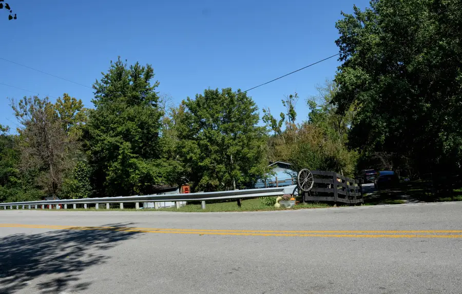 6590 Ironworks Road, Winchester, KY 40391 - #2