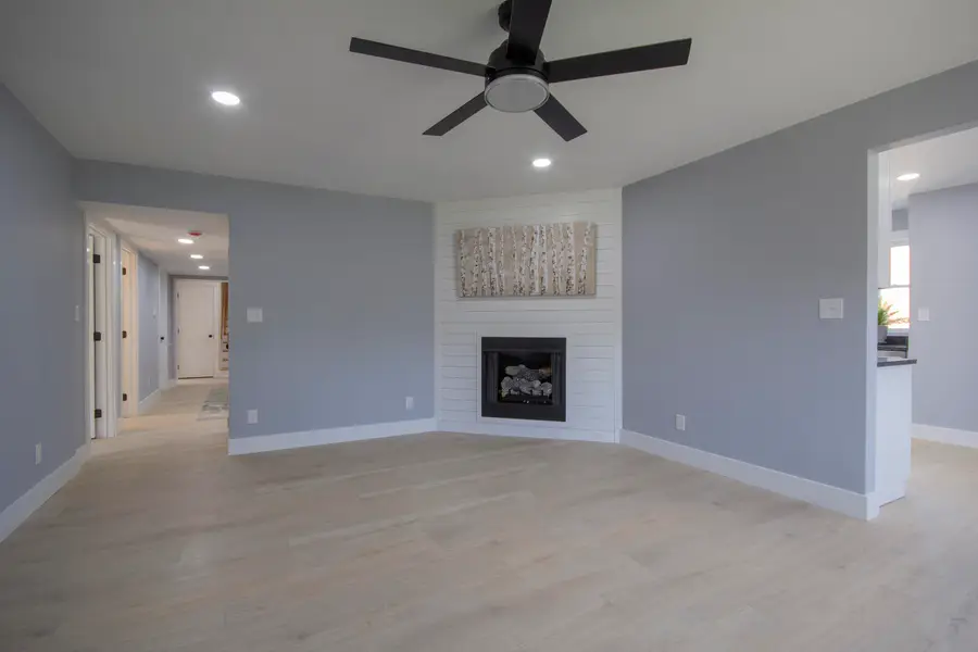 209 Wallace Lane, Paducah, KY 42001 - #3