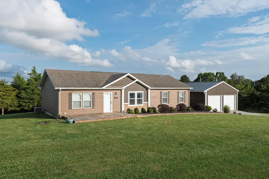 3842 Hogg Ridge Road, Williamstown, KY 41097 - #2