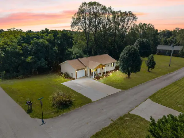 1851 Laurel River Road, London, KY 40744