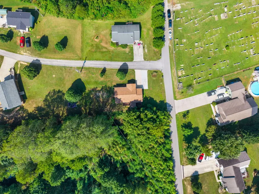 1851 Laurel River Road, London, KY 40744 - #2
