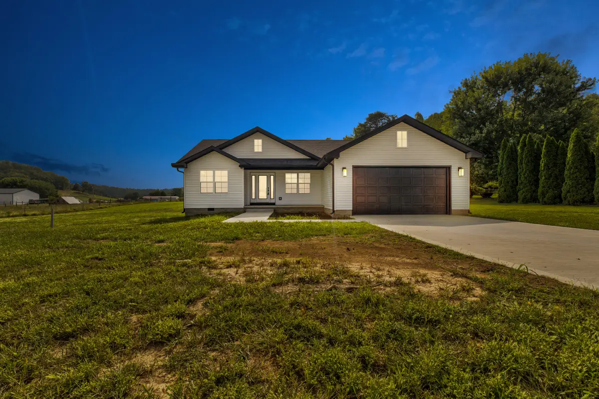 121 Spring Meadows Drive, Jeffersonville, KY 40337 - #1