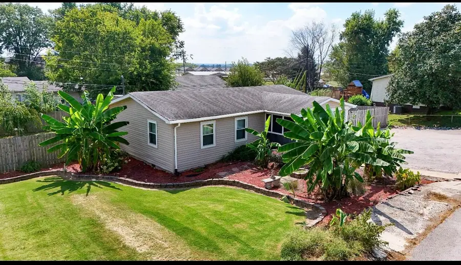 109 Sue Lee Drive, Richmond, KY 40475 - #3