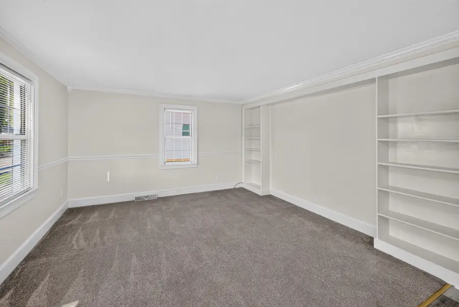 511 E Walnut Street, Danville, KY 40422 - #3