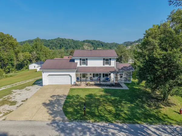 78 Oscar Lane, West Liberty, KY 41472