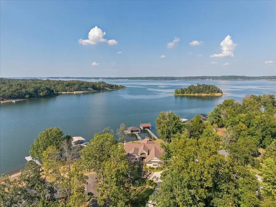 80 Sunset Drive, Gilbertsville, KY 42044 - #2