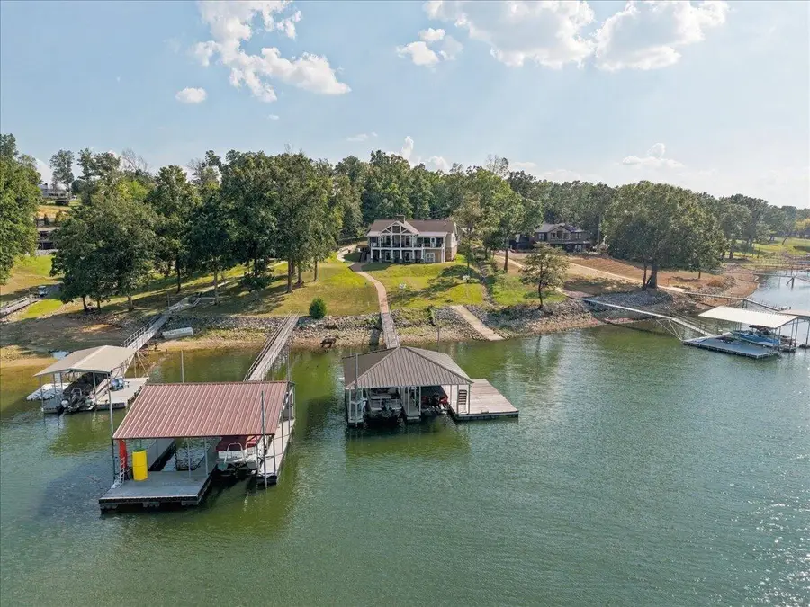 80 Sunset Drive, Gilbertsville, KY 42044 - #3