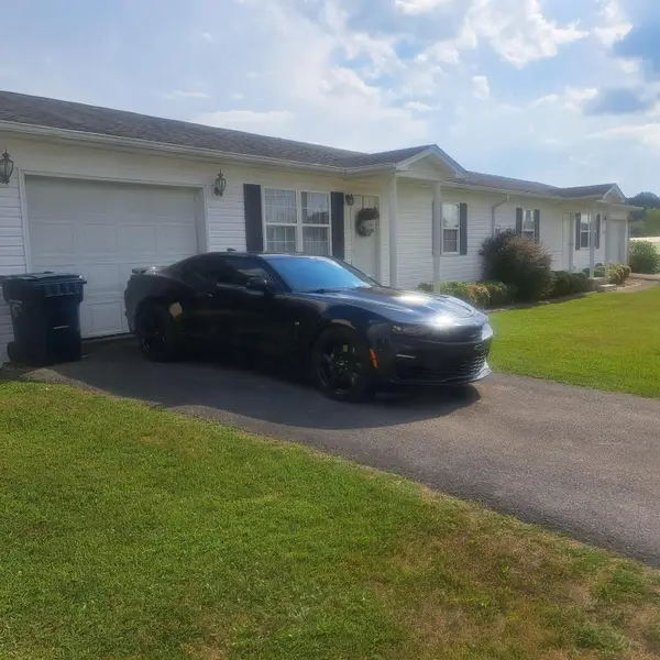 1660 Nevada Avenue, London, KY 40741