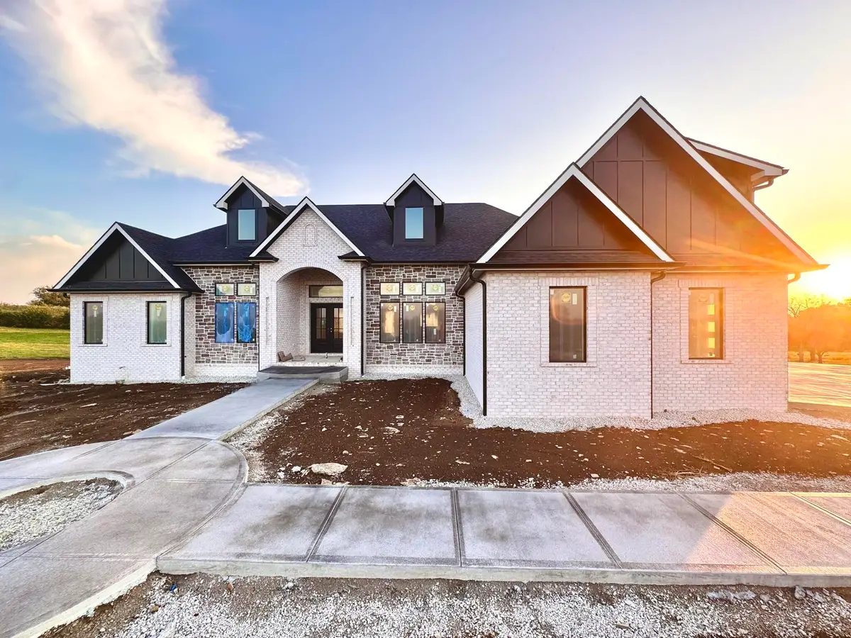 201 Appaloosa Trail, Wilmore, KY 40390 - #1