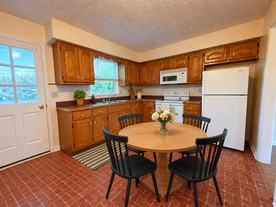 155-157 E Erskine Drive, Danville, KY 40422 - #3