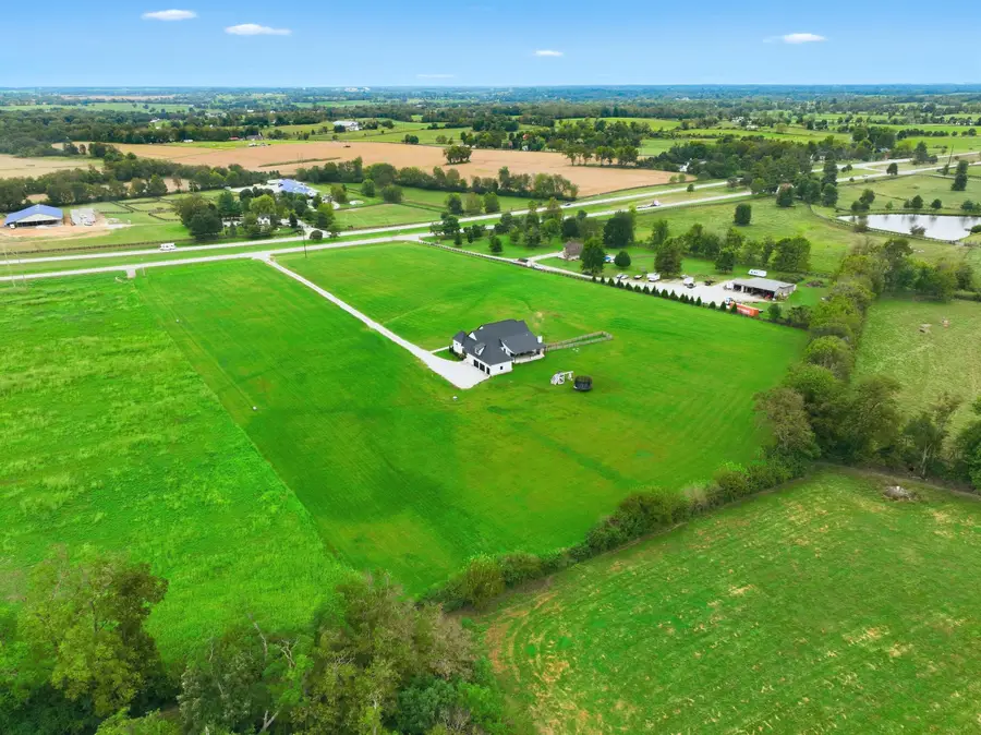 5440 Lexington Road, Lexington, KY 40511 - #3