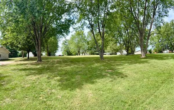 Lot 15 Pine Street, Eddyville, KY 42038