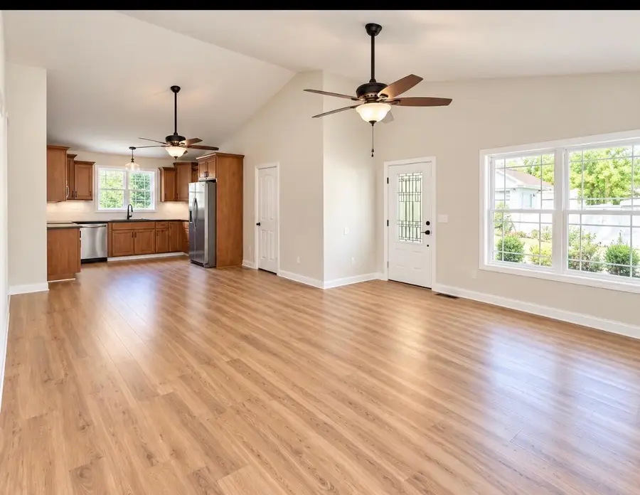 2101 Leslee Way, Lawrenceburg, KY 40342 - #3