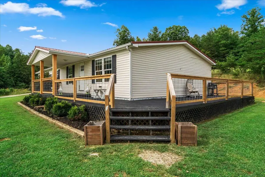477 Banks Branch Road, Campton, KY 41301 - #2