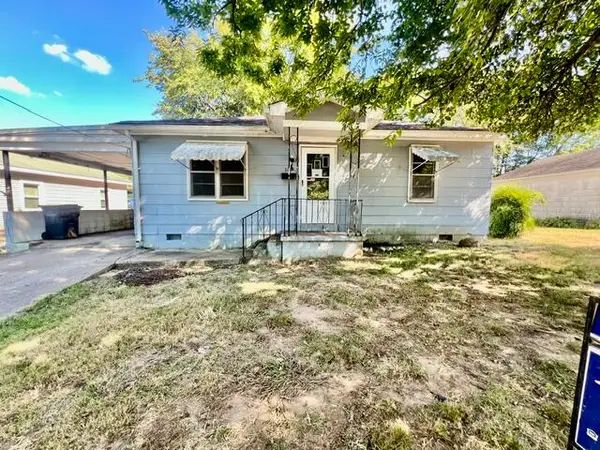 105 S Mitchell Street, Princeton, KY 42445