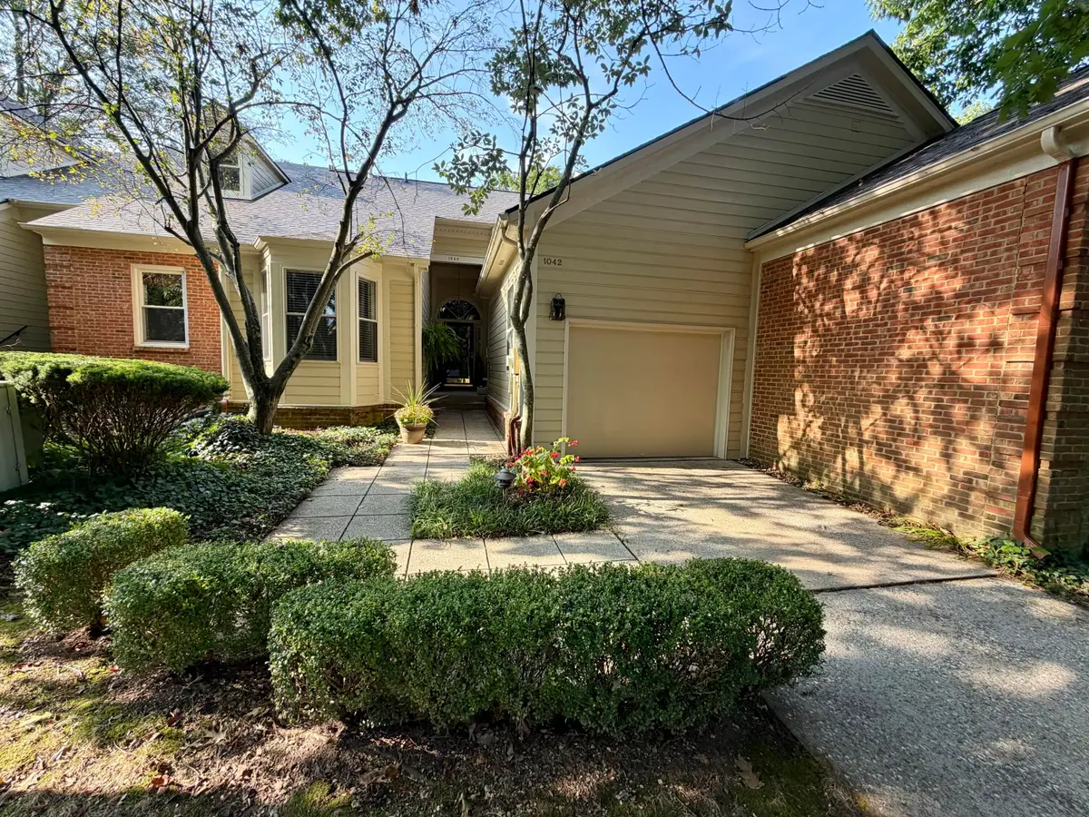1042 Heather Hills Lane, Lexington, KY 40511 - #1