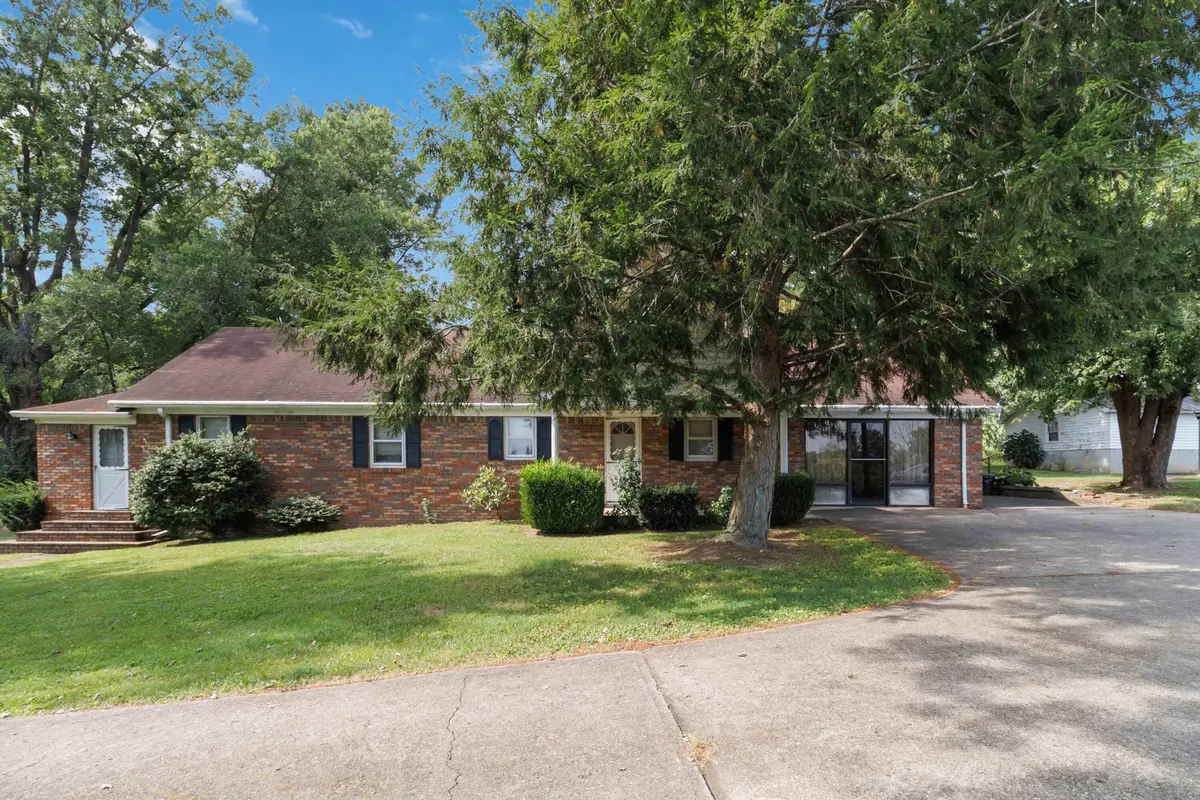 2060 U.s. 150, Stanford, KY 40484 - #1