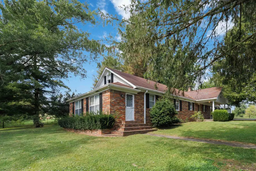 2060 U.s. 150, Stanford, KY 40484 - #2