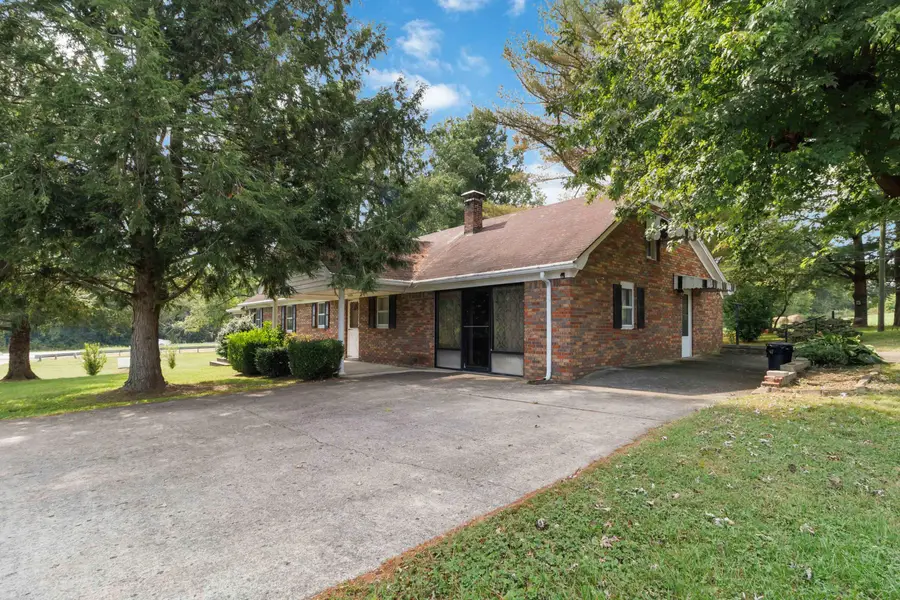 2060 U.s. 150, Stanford, KY 40484 - #3