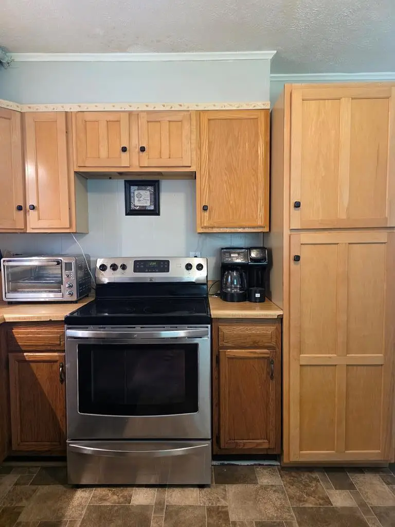 621 Evergreen Park Drive, Hopkinsville, KY 42240 - #2