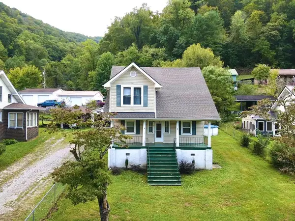 412 Poplar Terrace, Harlan, KY 40831