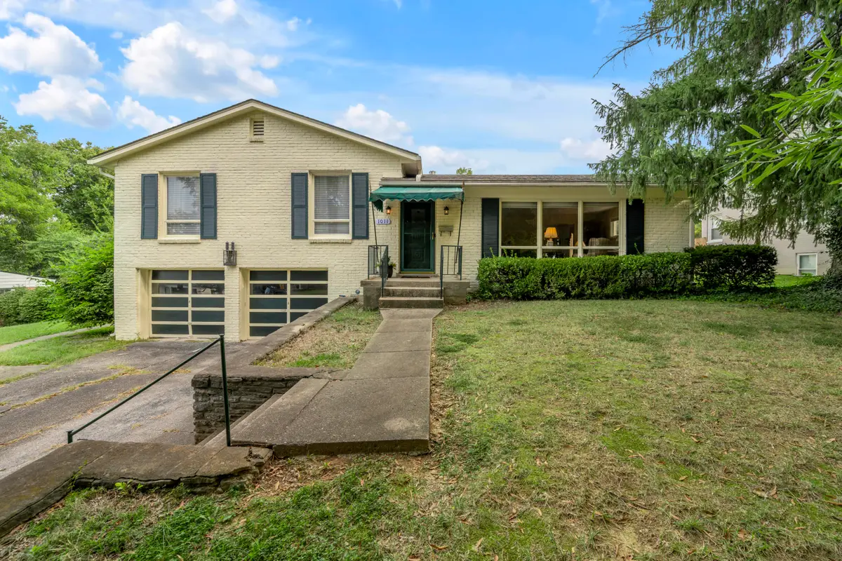 1011 Castleton Way, Lexington, KY 40517 - #1