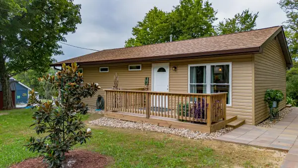 2273 Kentucky 1055, Eddyville, KY 42038