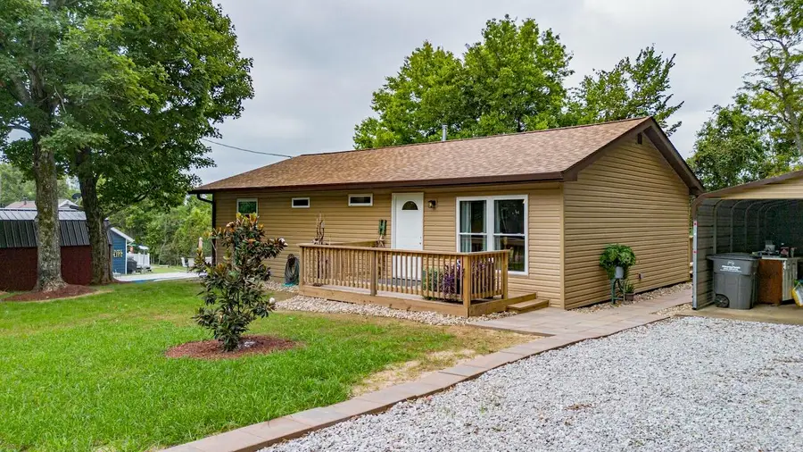 2273 Kentucky 1055, Eddyville, KY 42038 - #2